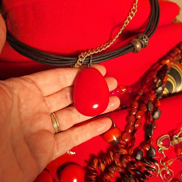 Lot RED Fashion Jewelry Necklaces Bracelets Earrings Rings Brooch Primary Colors - Picture 5 of 14